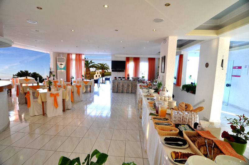 Golden Star Relax Hotel - Adults Only 16 Plus Tigkaki  Bagian luar foto