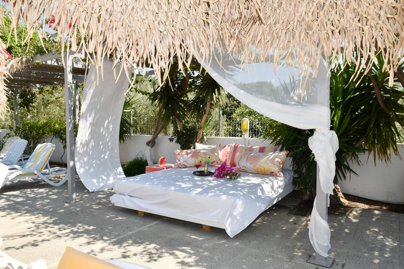 Golden Star Relax Hotel - Adults Only 16 Plus Tigkaki  Bagian luar foto